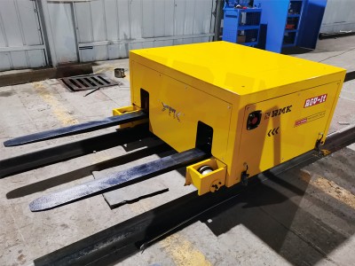 Forklift Arm-tüüpi automaatne raudtee ülekandekorv RGV